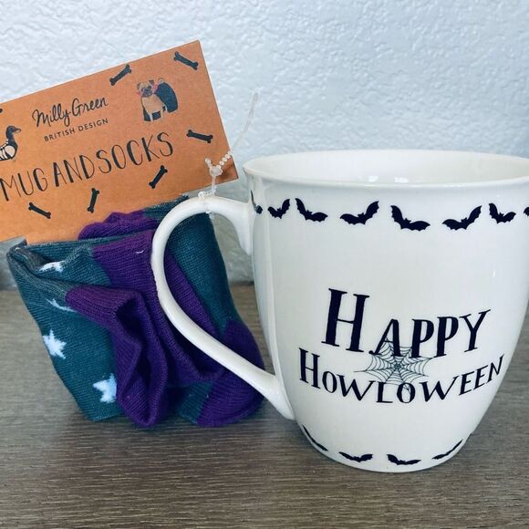 Halloween Dachshund Dog Ceramic Fall Mug & Socks Gift Set - Picture 2 of 3